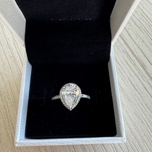Pandora pear shaped ring